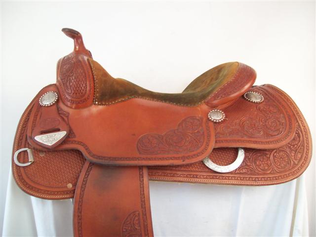 Used Saddle:- Image Number:0